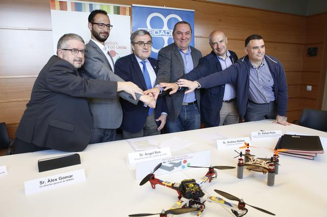 HEMAV, Lleida Drone i el Parc Científic han signat un conveni de col·laboració per fomentar la formació, estimular la recerca i promoure l’esperit emprenedor en aquest sector tecnològic emergent 